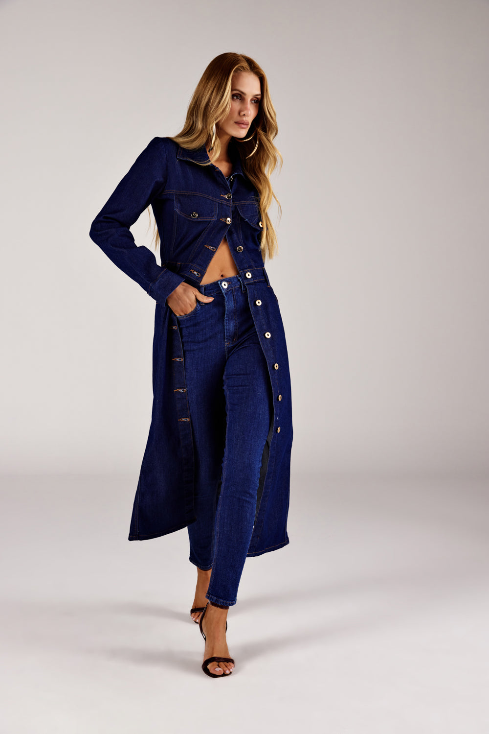 CALÇA SKINNY FEMININA BOLSO ASSINATURA LASER JEANS ONÇA PRETA