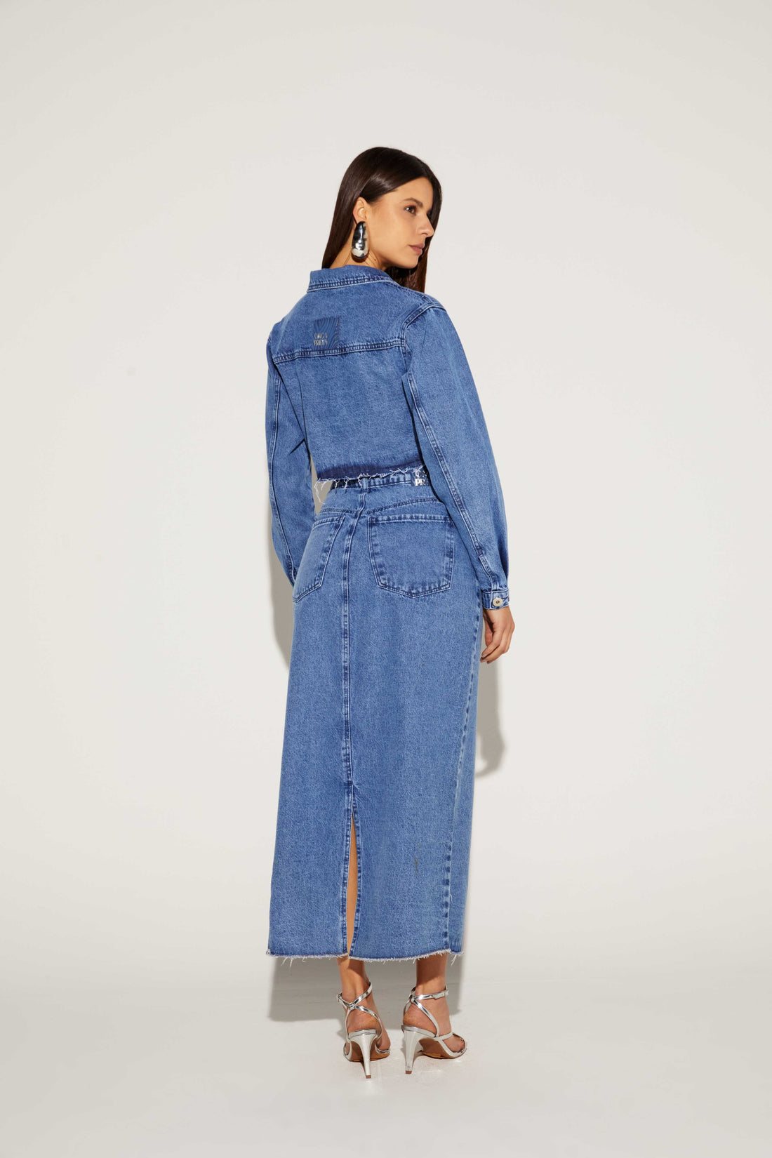 JAQUETA FEMININA CROPPED JEANS ONCA PRETA