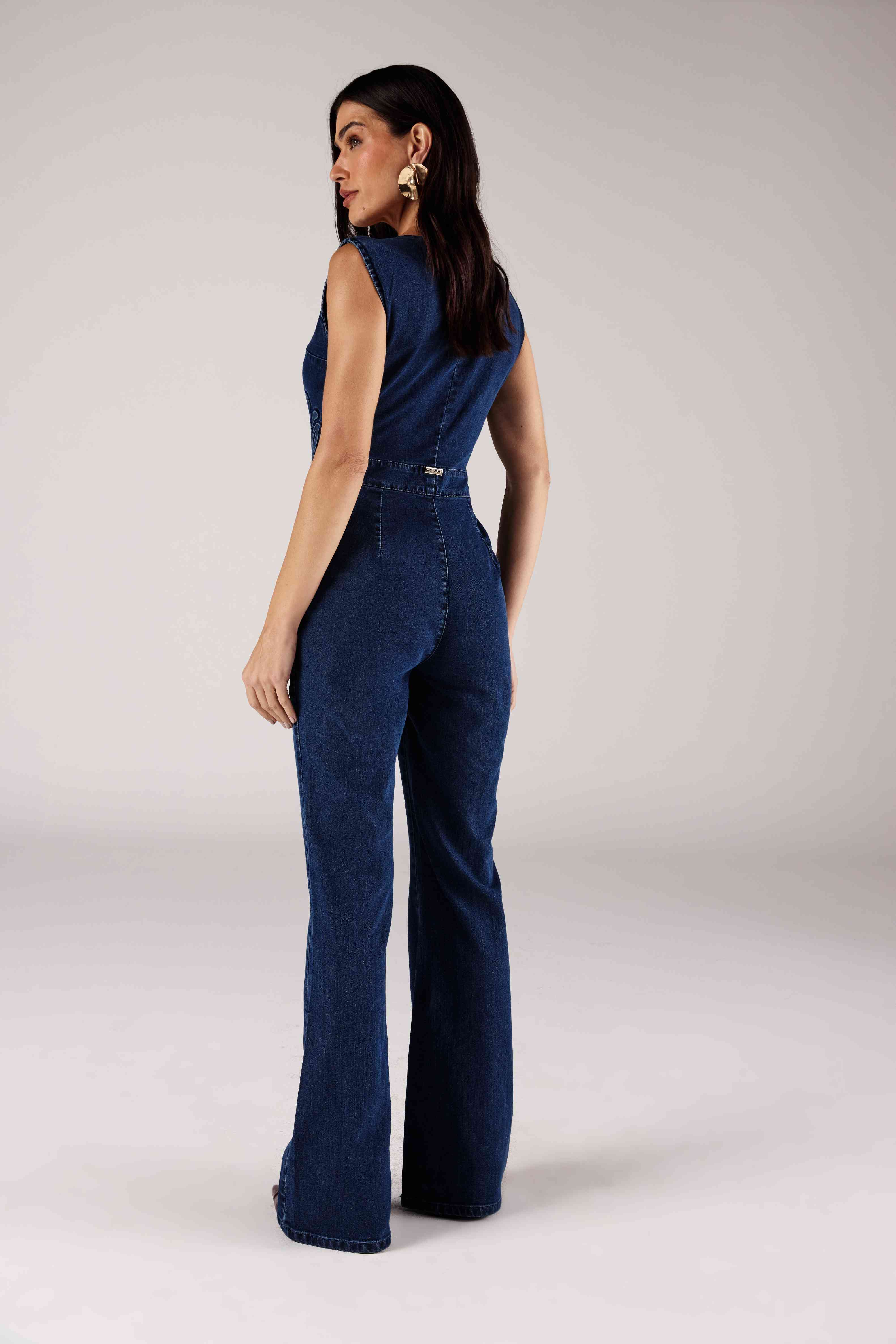 MACACÃO  FEMININO EMBOLSE FRONTAL JEANS ONÇA PRETA