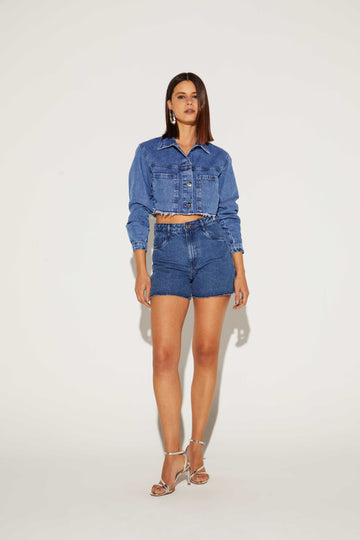 SHORTS FEMININO LAVAÇÃO MÉDIA JEANS ONCA PRETA