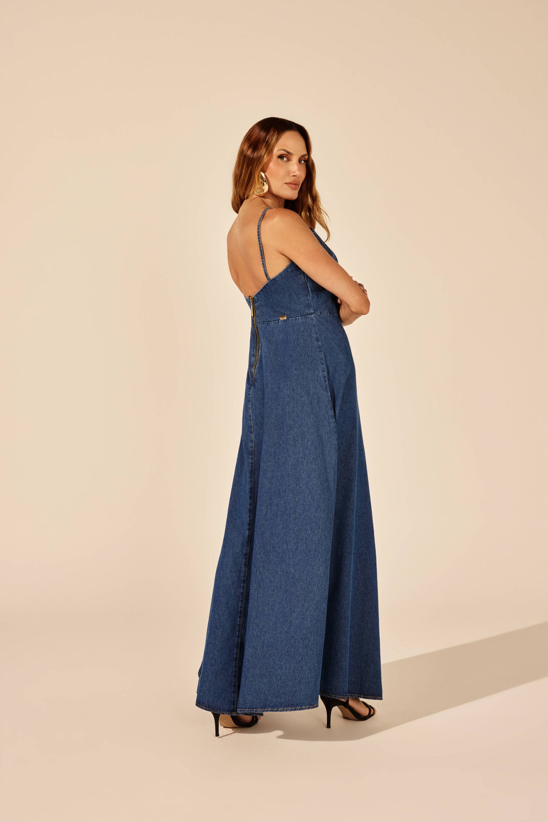 VESTIDO LONGO BORDADO FRONTAL JEANS AZUL MÉDIO