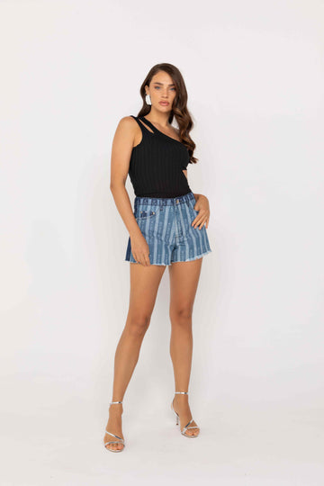 BODY ASSISMETRICO ONCA PRETA