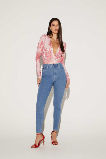 BODY FEMININO ESTAMPADO ONCA PRETA