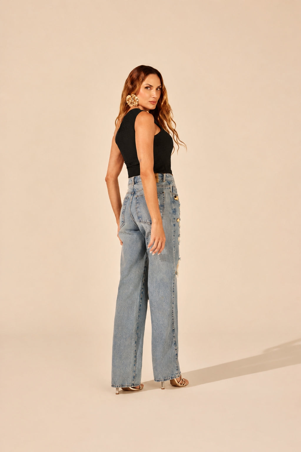 BLUSA UM OMBRO SÓ DETALHE AVIAMENTO