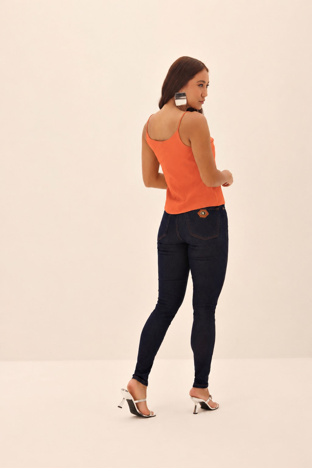 BLUSA FEMININA ALÇA DE STRASS