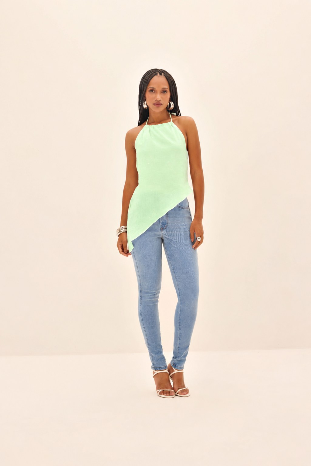 BLUSA FRENTE UNICA ASSIMETRICA ONCA PRETA