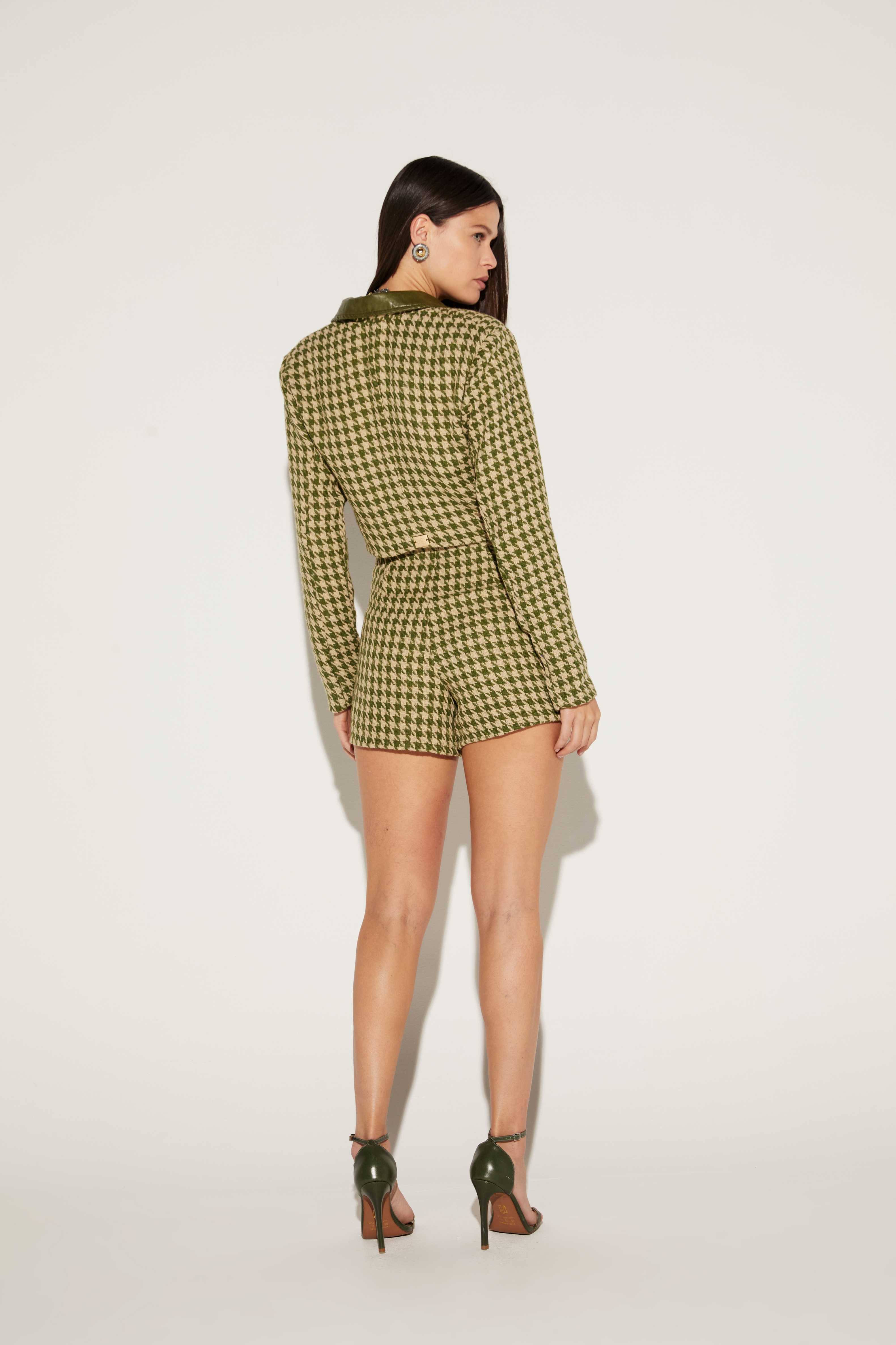 BLAZER CROPPED EM TWEED ONCA PRETA