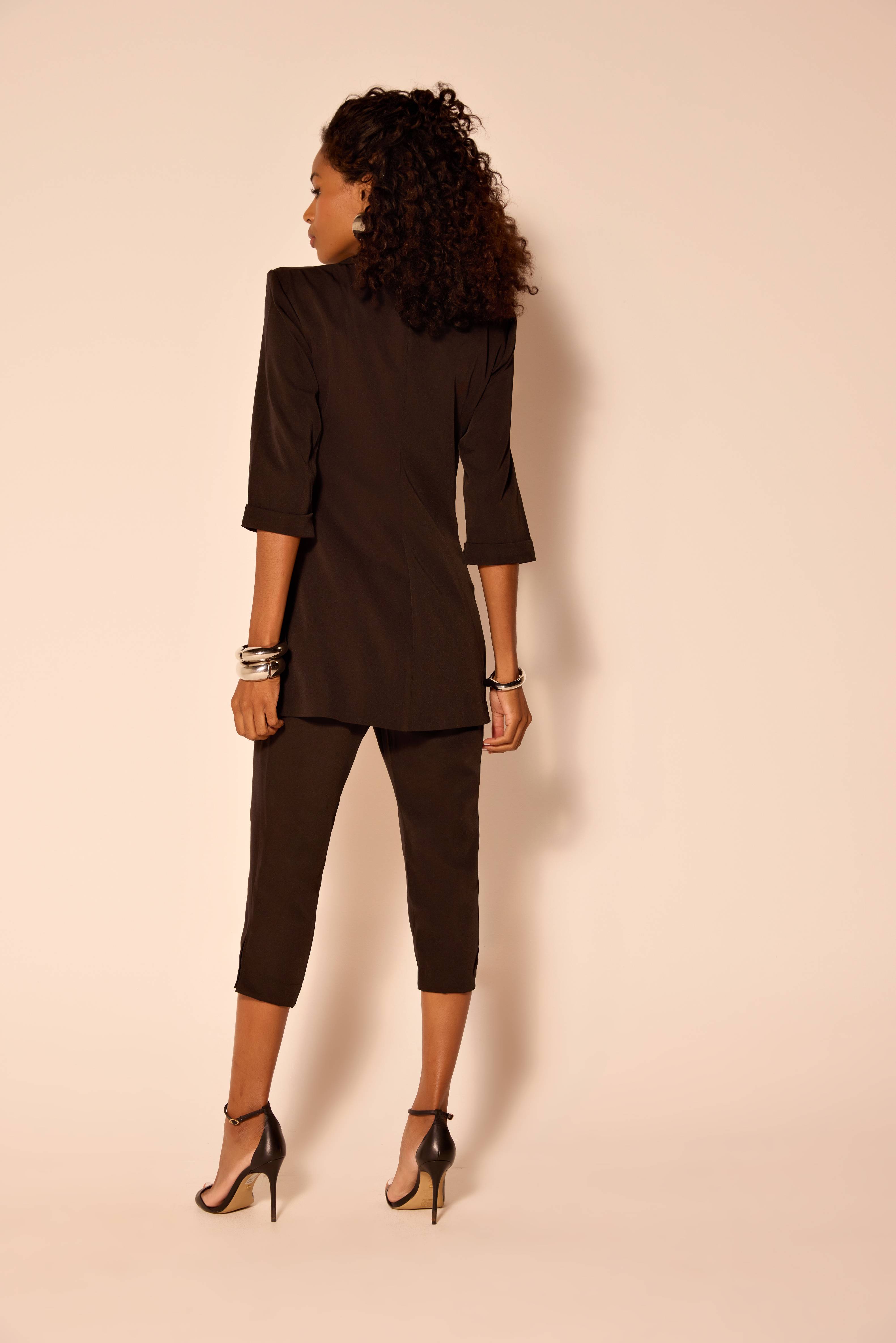 BLAZER FEMININO ALFAIATARIA BASICO ONCA PRETA