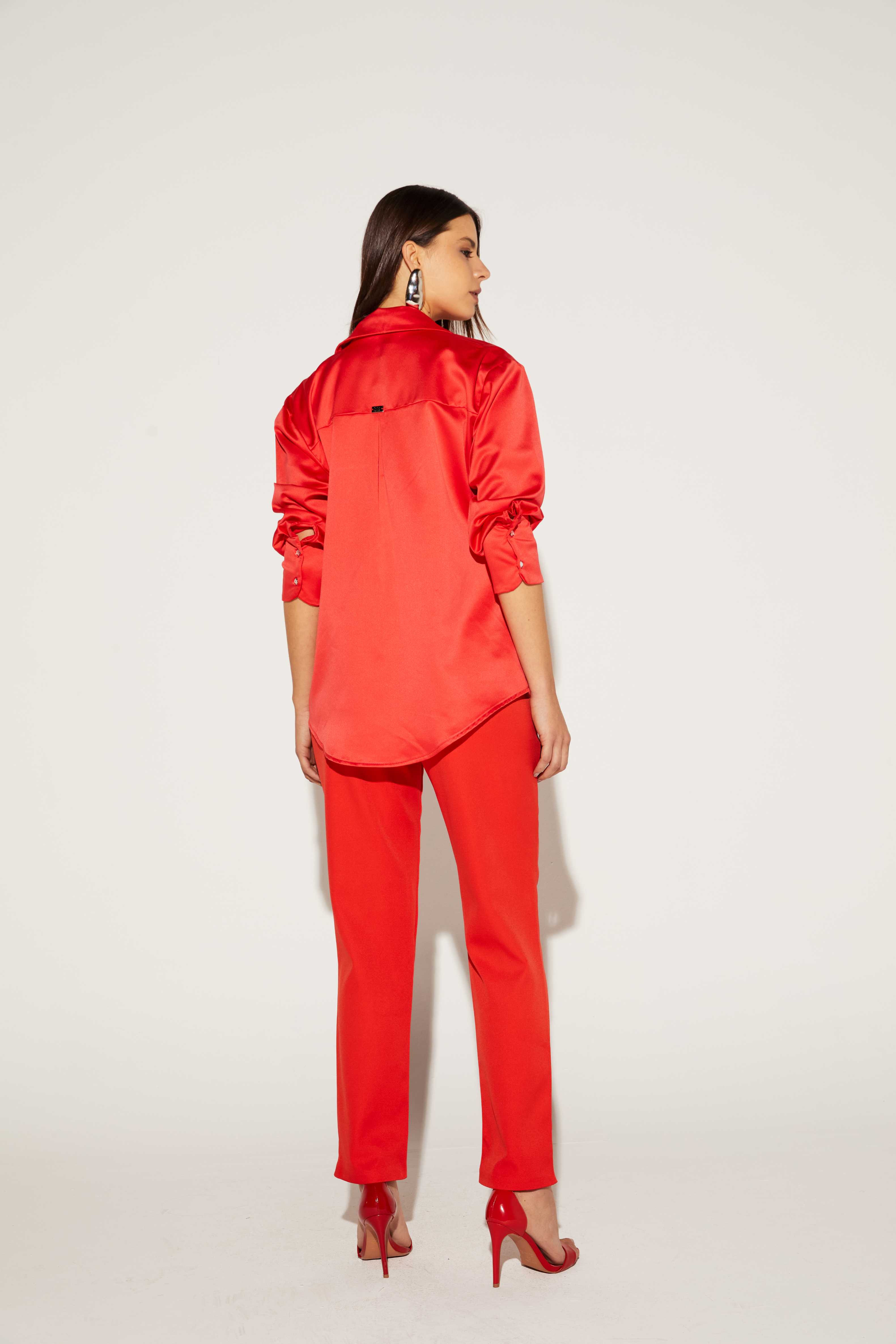 CALÇA FEMININA BOLSO VIVO ONCA PRETA