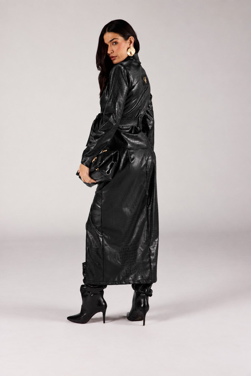 SAIA MIDI FEMININA FENDA FRONTAL CROCO