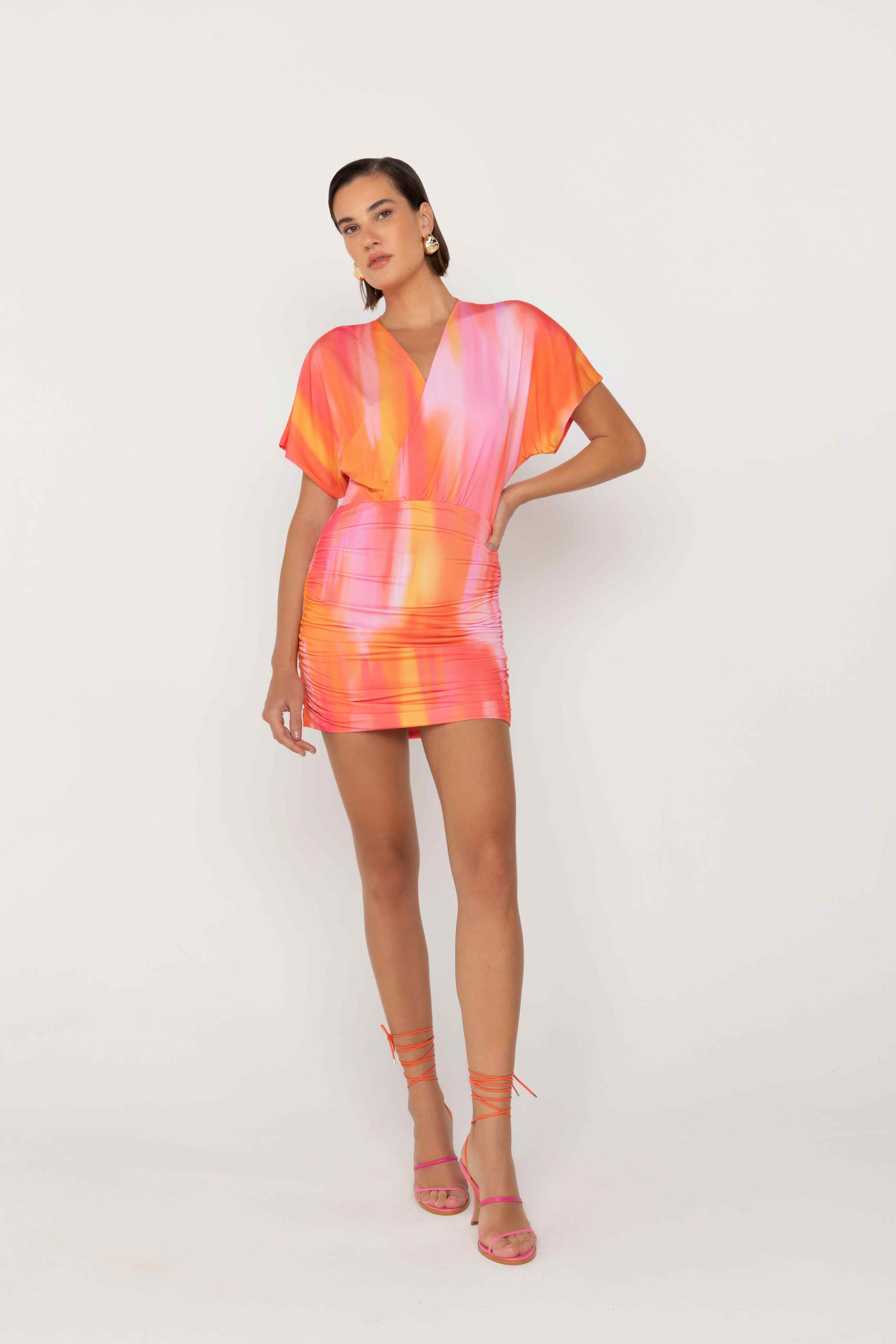 VESTIDO CURTO FRANZIDO ONCA PRETA