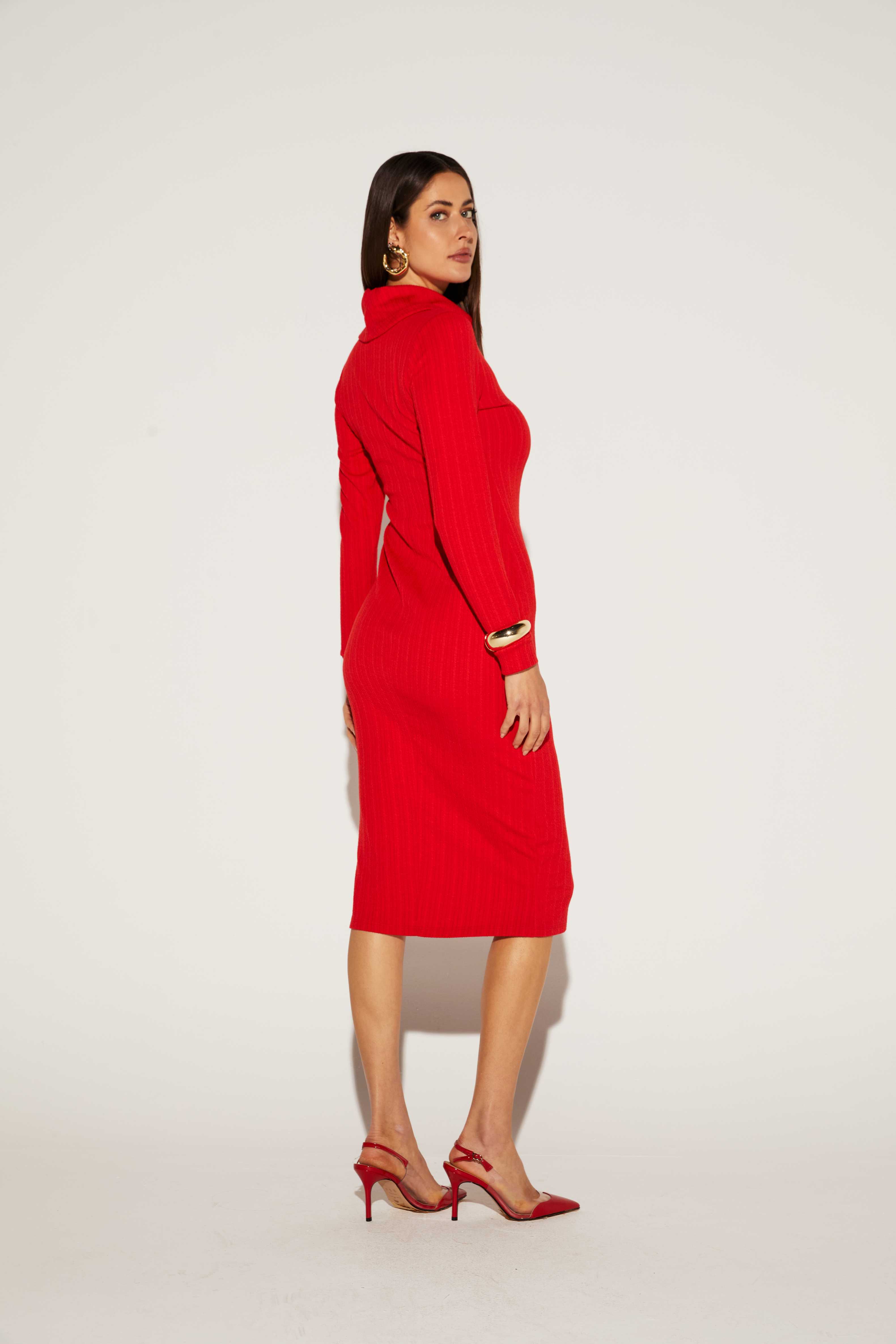 VESTIDO MIDI FEMININO COMFY ONCA PRETA