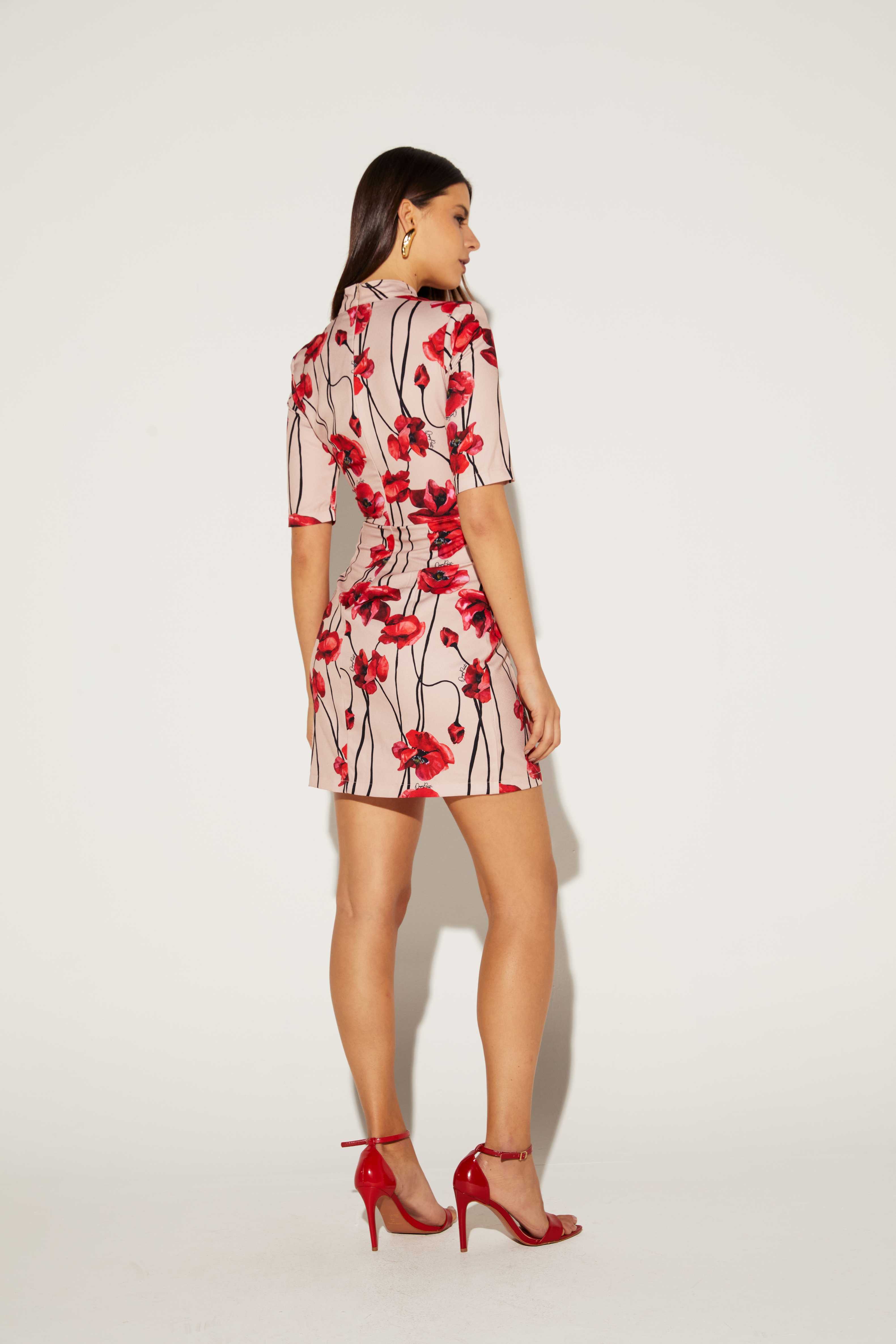 VESTIDO FEMININO GOLA ALTA SUBLIMADO ONCA PRETA