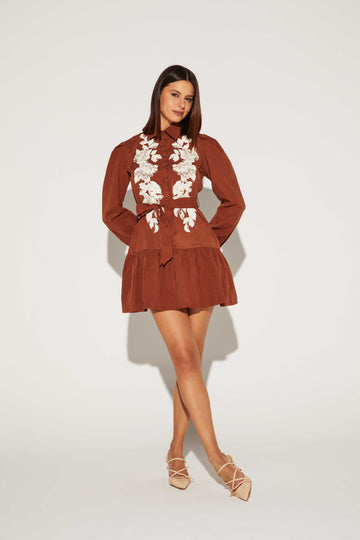 VESTIDO FEMININO CURTO APLICAÇÃO PUFF ONCA PRETA