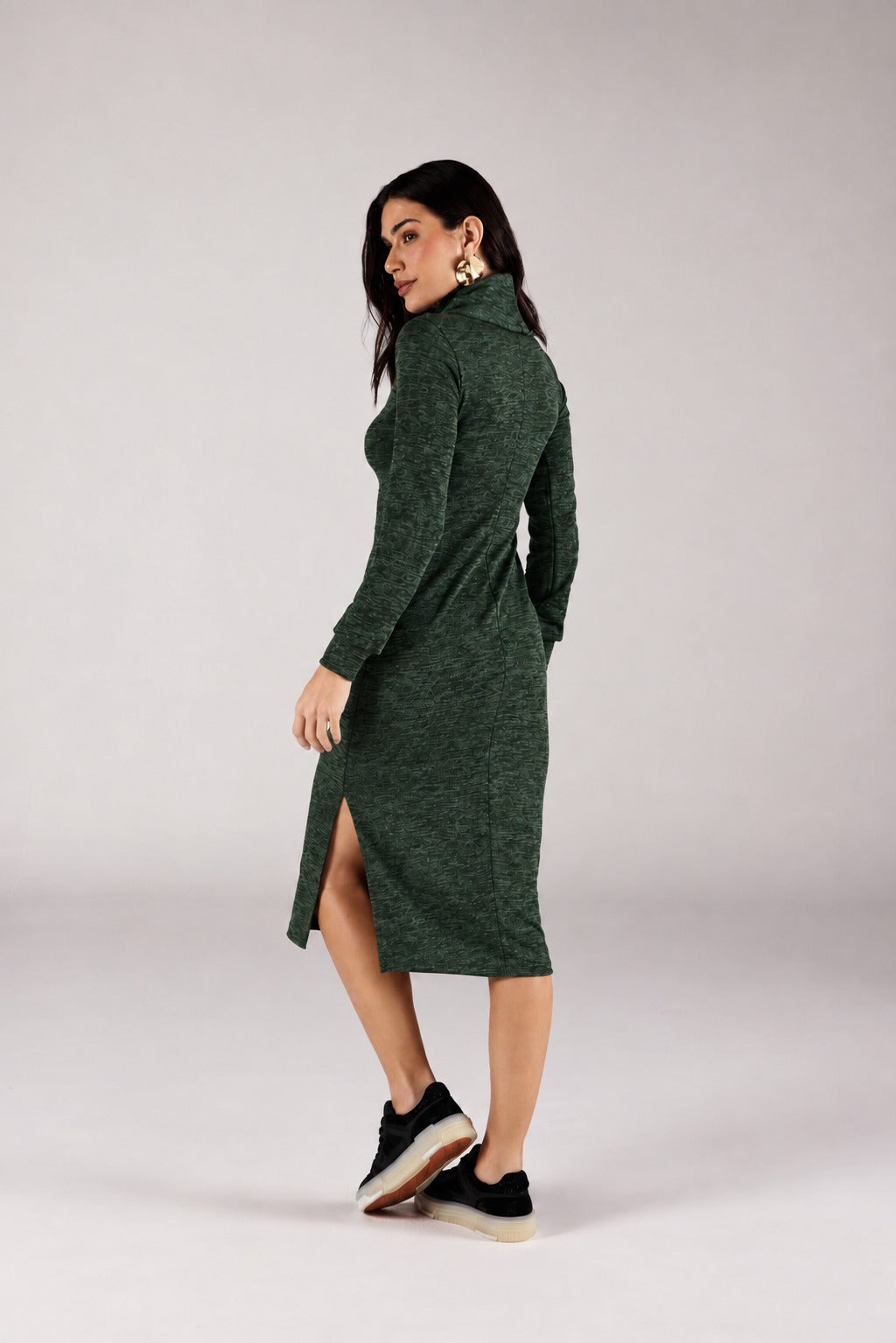 VESTIDO MIDI GOLA BOBA