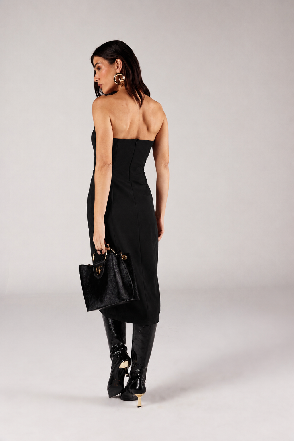 VESTIDO MIDI FEMININO ESTAMPADO COM CINTO ONÇA PRETA