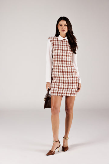 VESTIDO CURTO FEMININO DETALHES DE SUED ONÇA PRETA