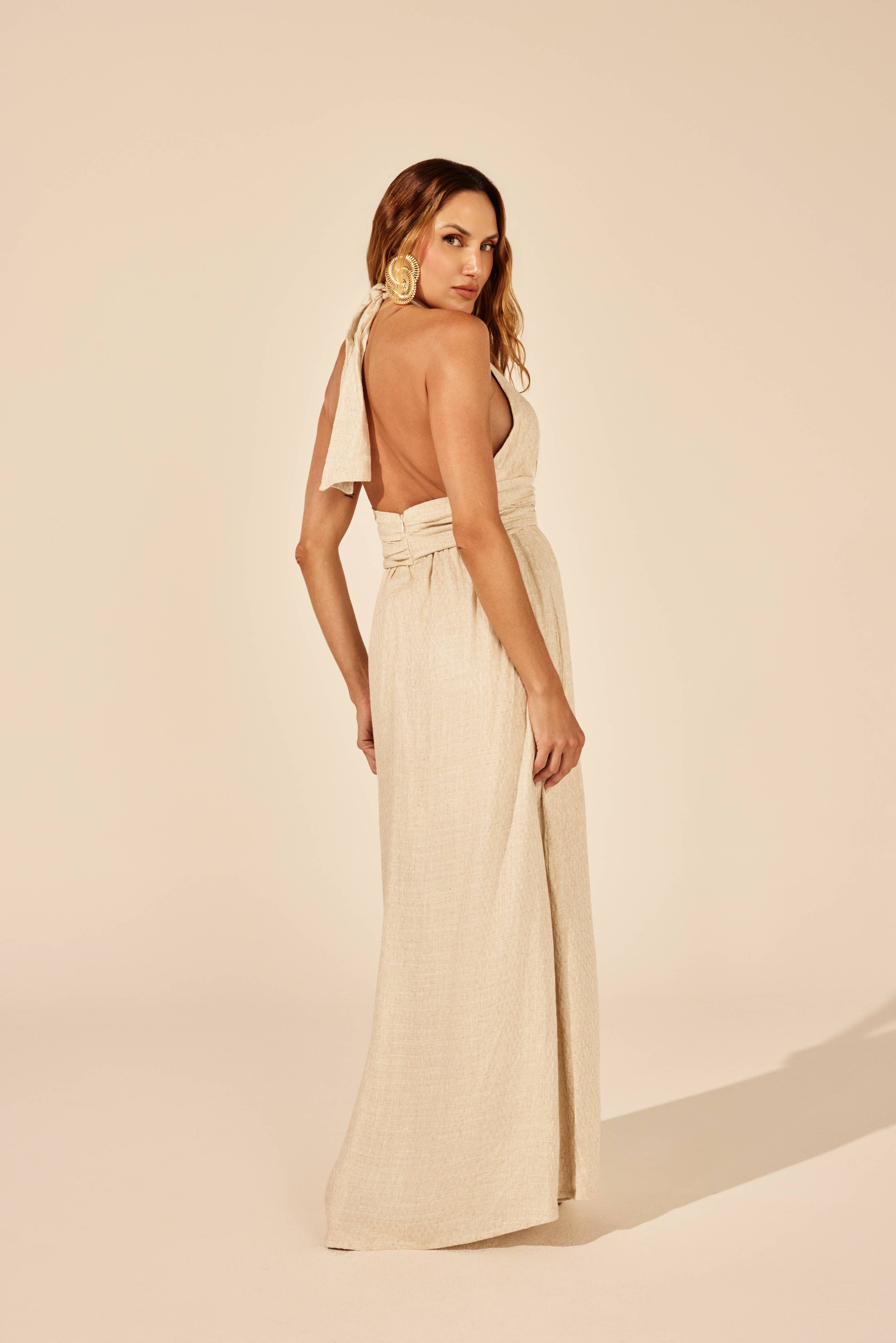 Vestido midi frente única evasê, vista traseira Onça Preta