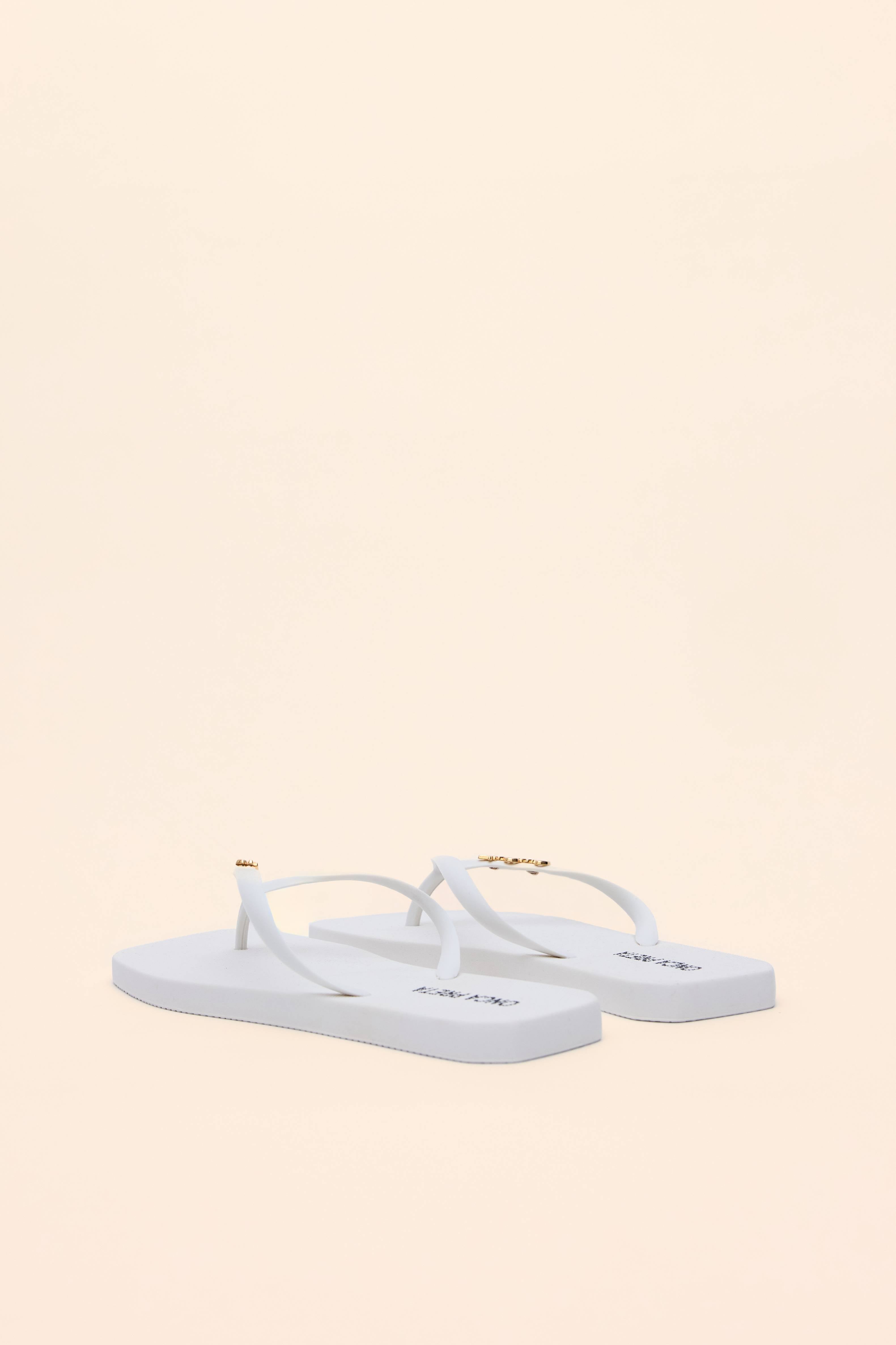 CHINELO METAL ASSINATURA BASE QUADRADA
