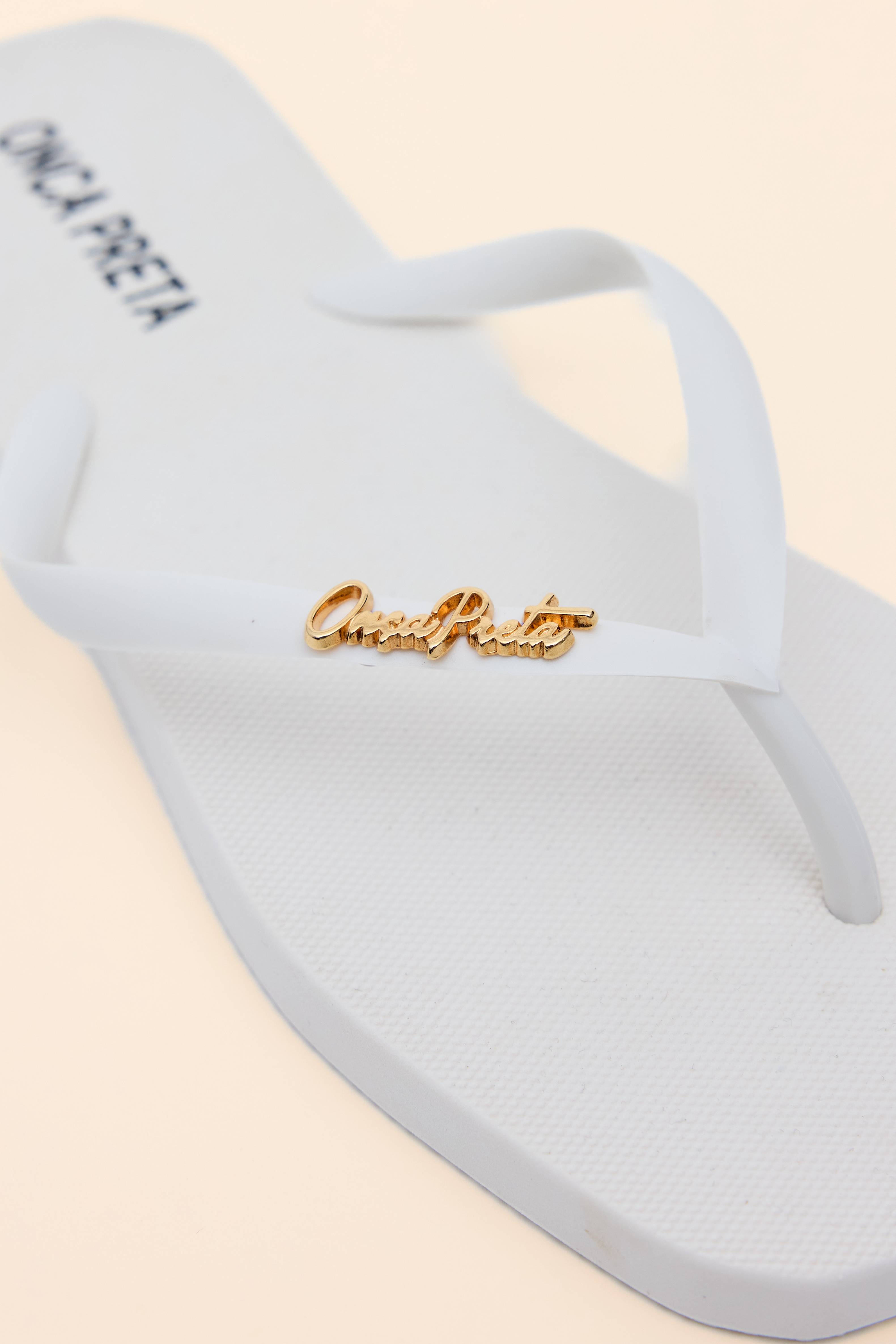 CHINELO METAL ASSINATURA BASE QUADRADA