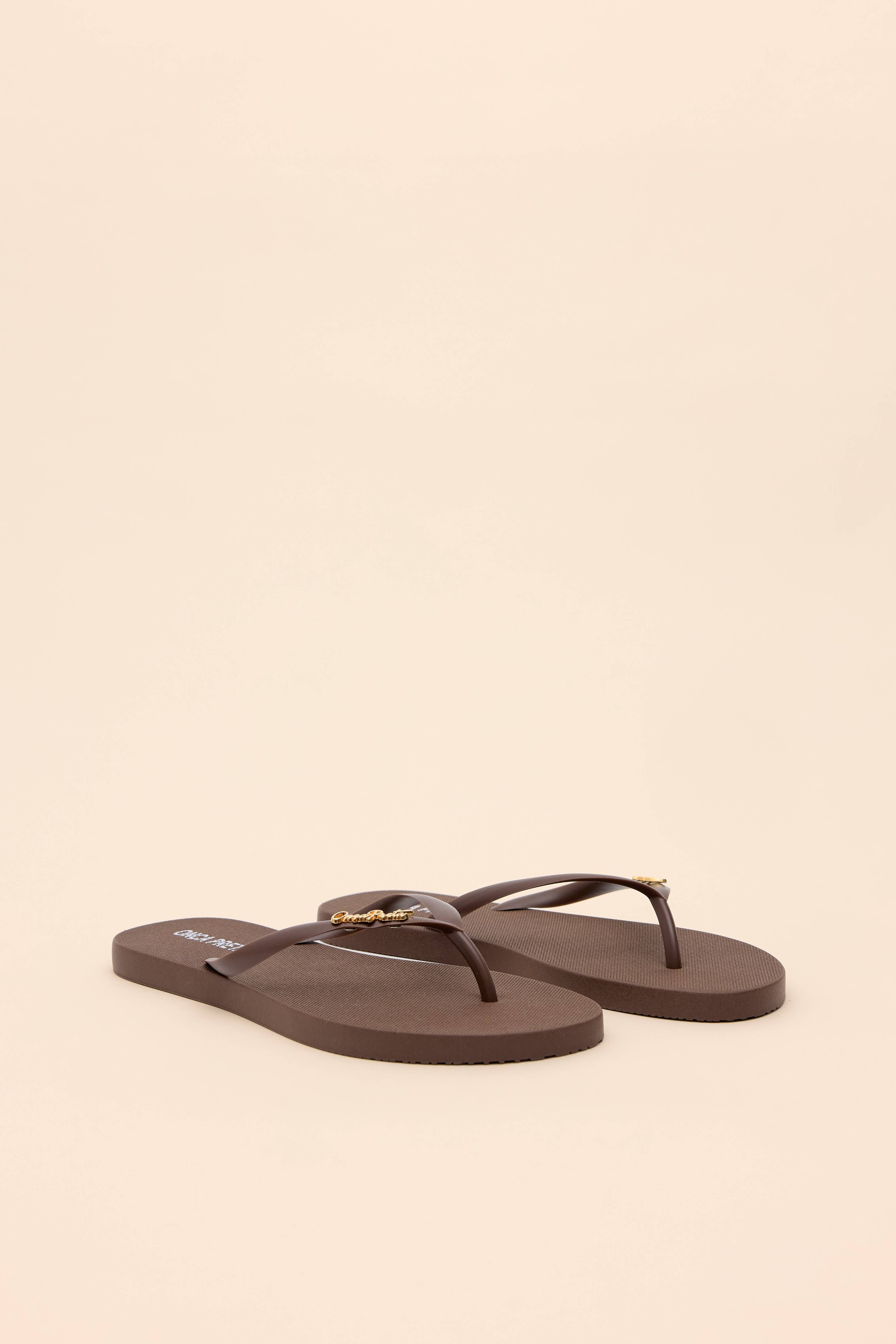 CHINELO METAL ASSINATURA BASE ARREDONDADA