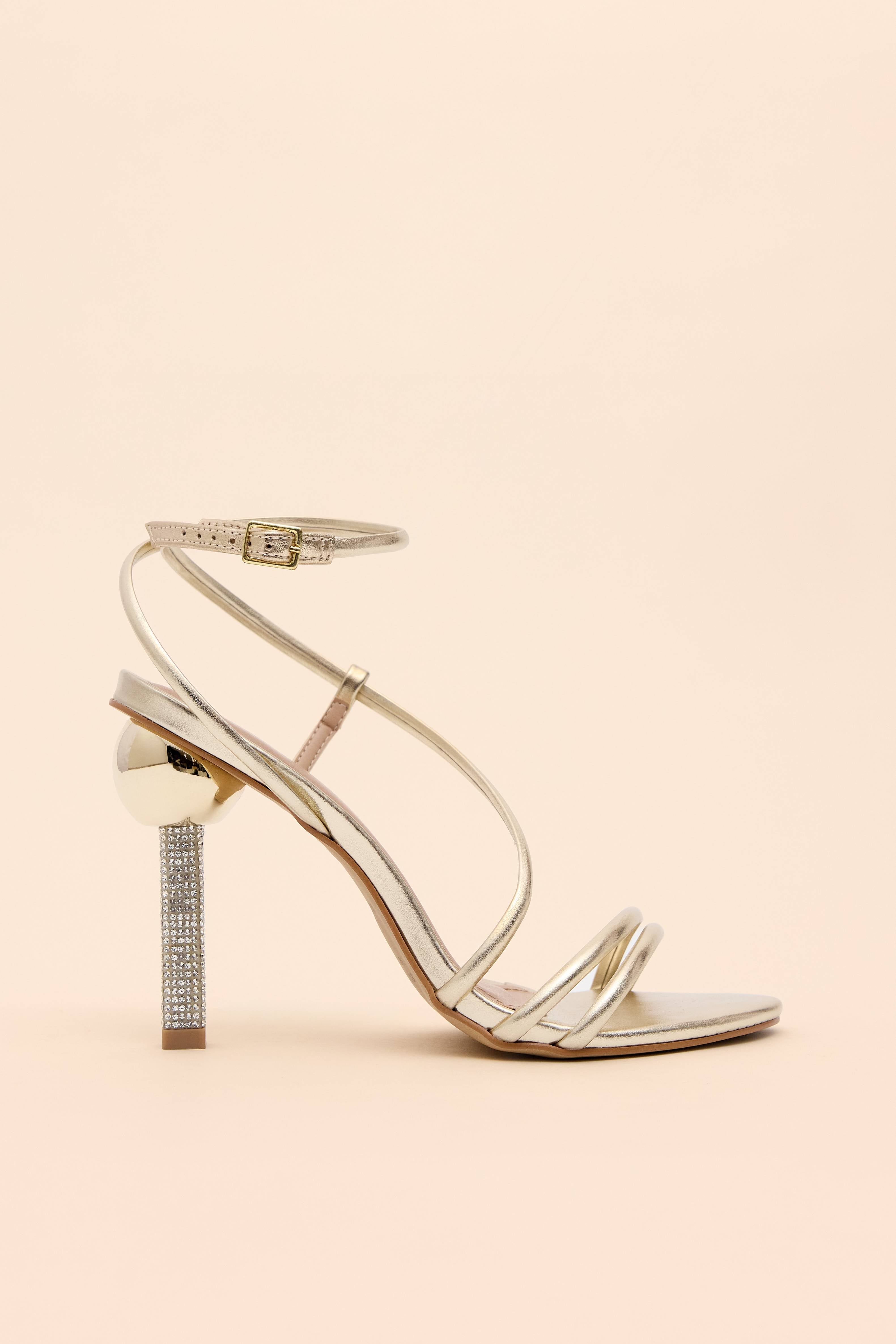 SANDALIA GLAM TIRAS SALTO ESFERA