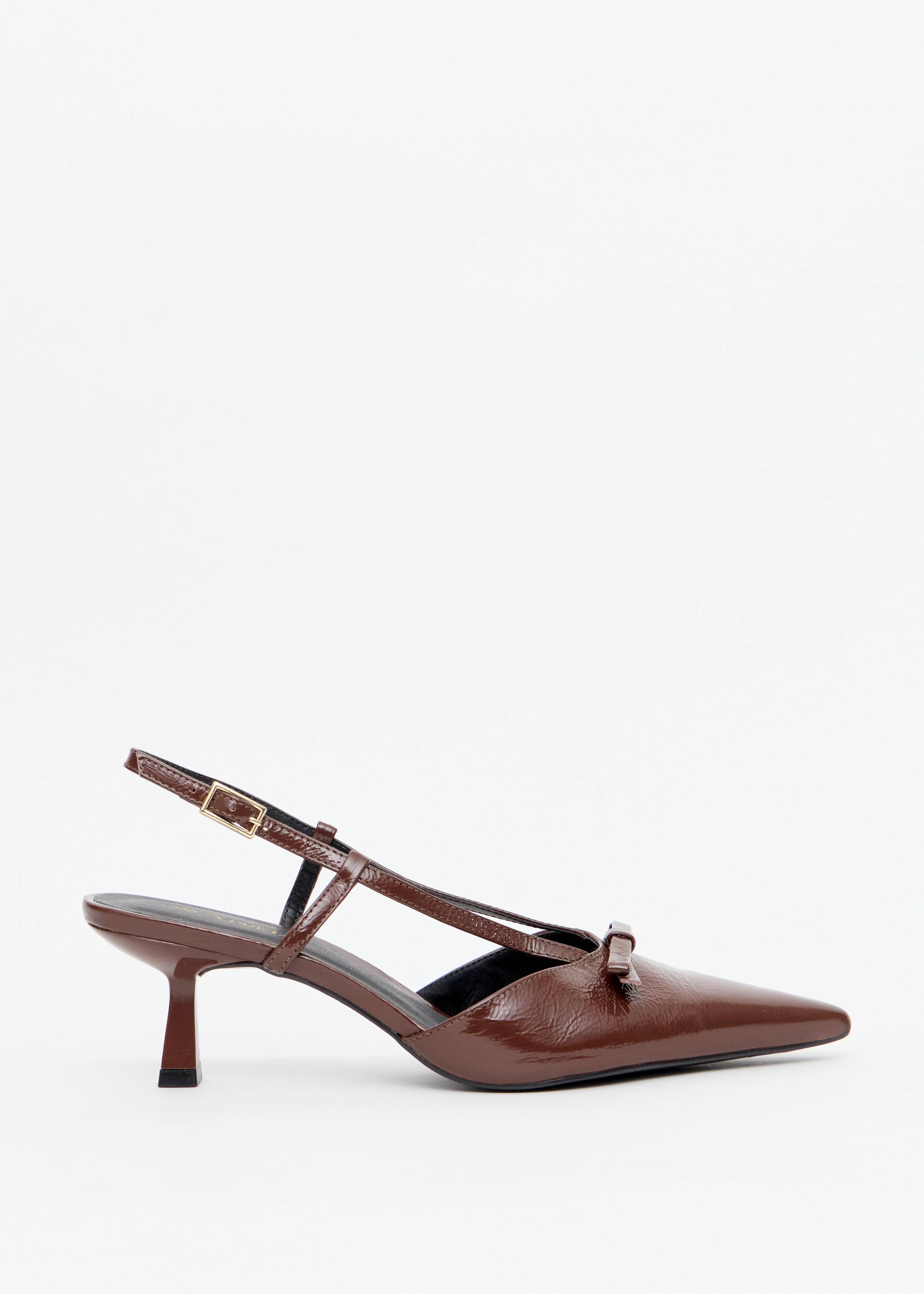 SCARPIN SLINGBACK COM LAÇO CRINKLE