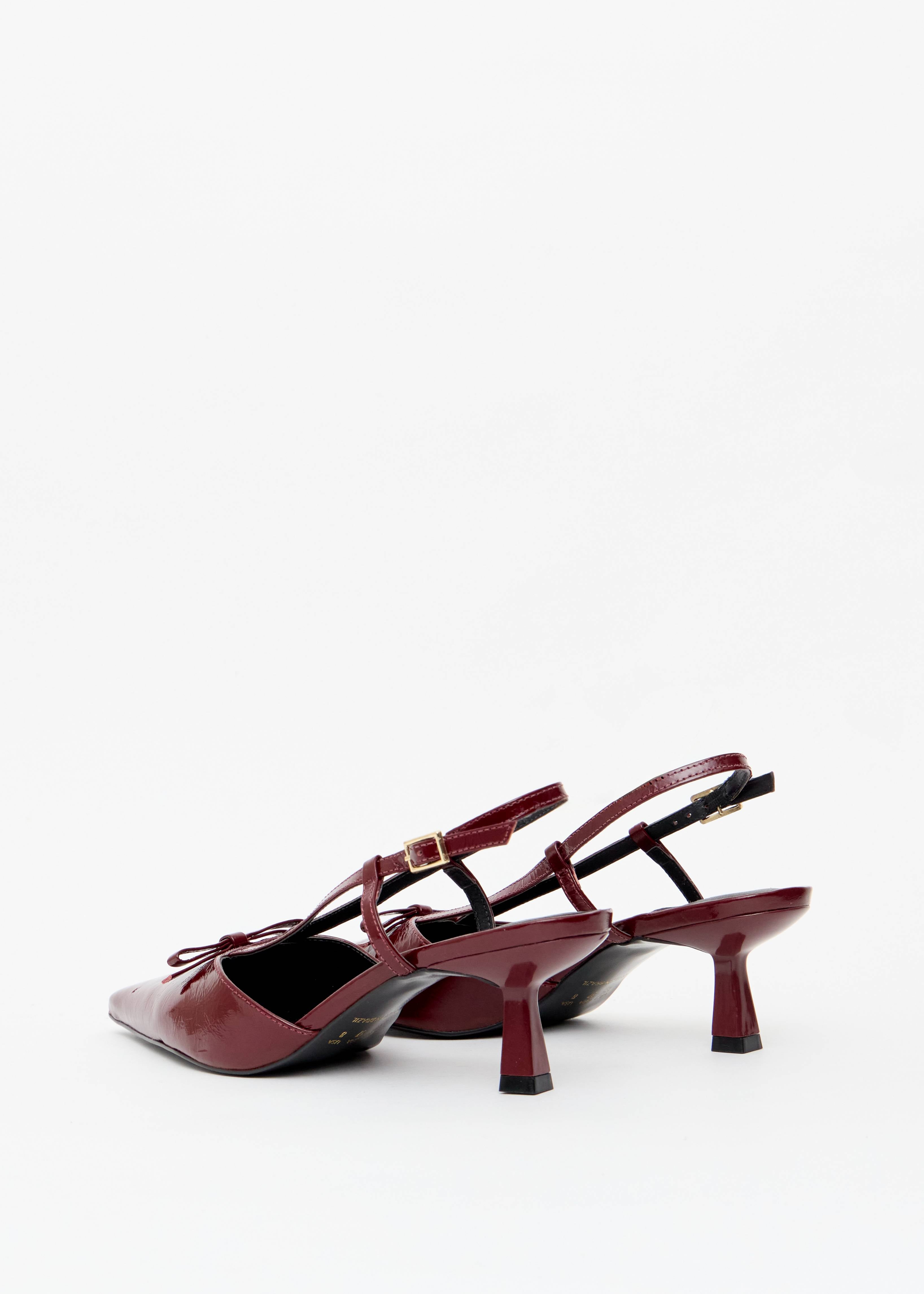 SCARPIN SLINGBACK COM LAÇO CRINKLE