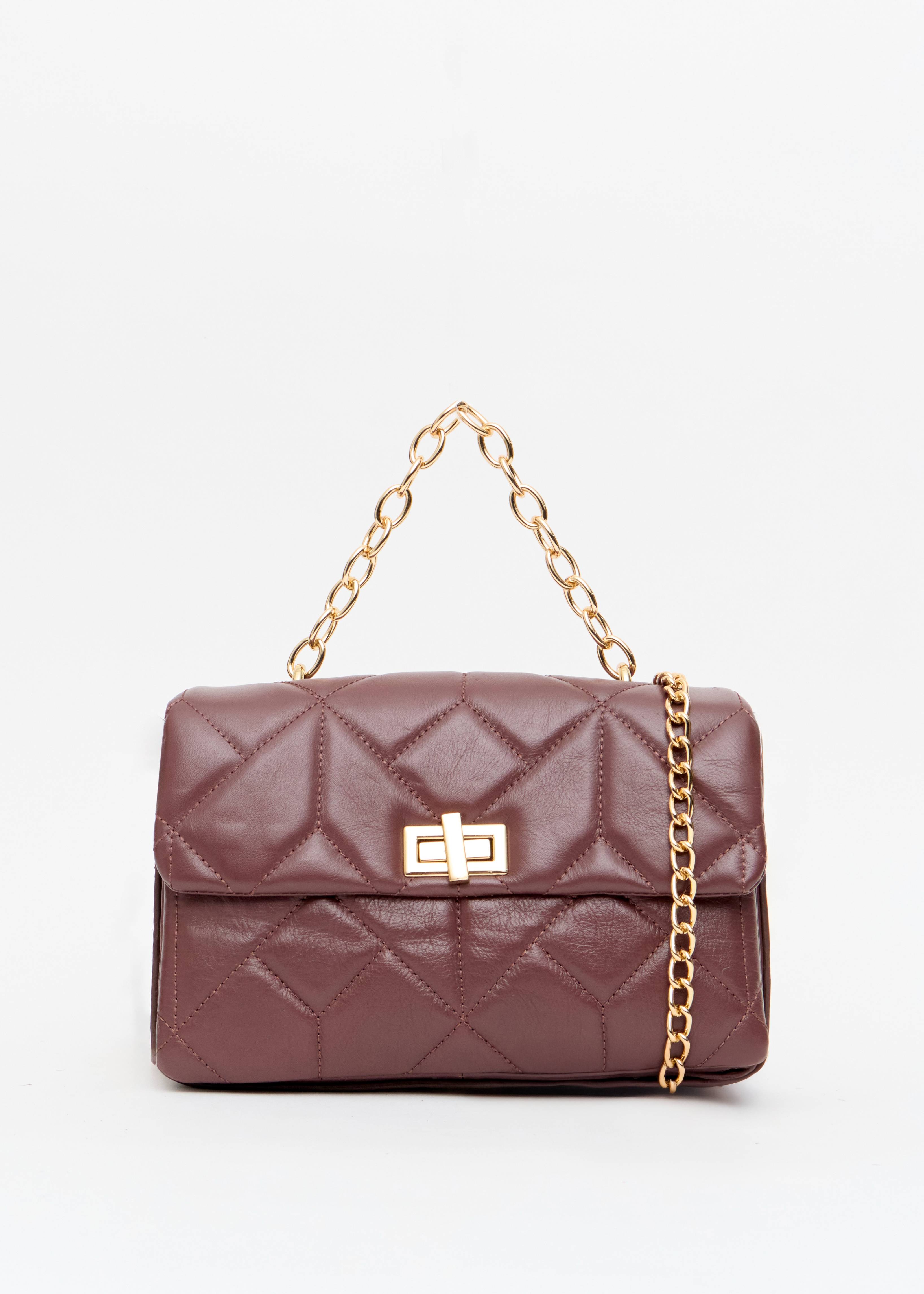 Bolsa feminina matelasse alça corrente vinho fecho dourado Onça Preta