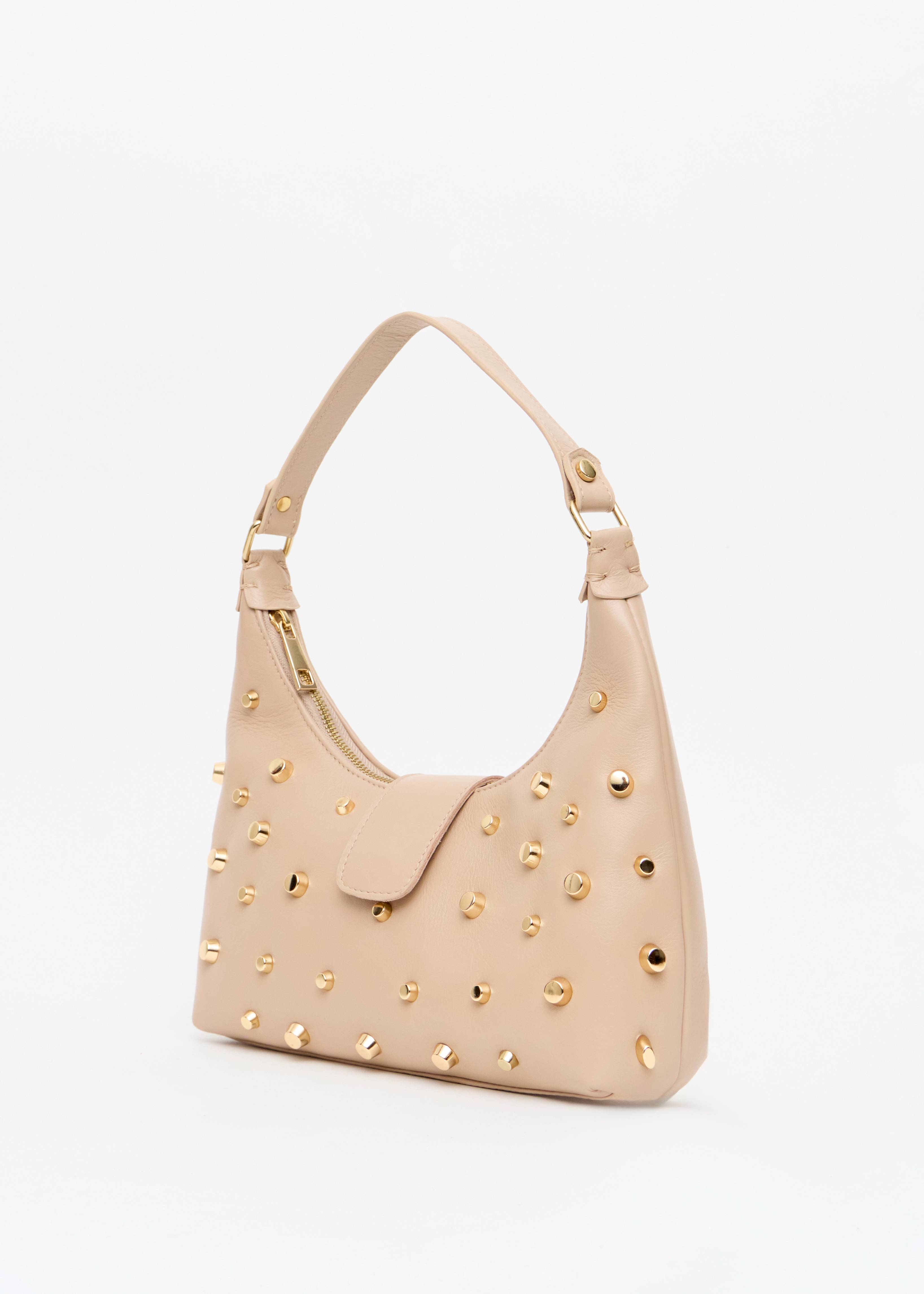 BOLSA MEIA LUA COM TACHAS