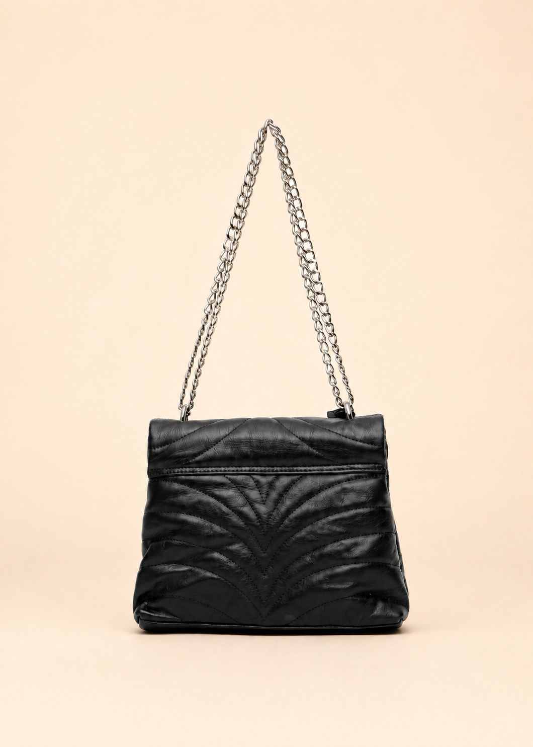 BOLSA ENVELOPE MATELASSE EM V