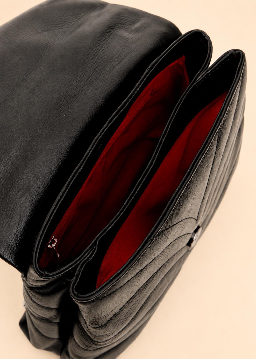 BOLSA ENVELOPE MATELASSE EM V