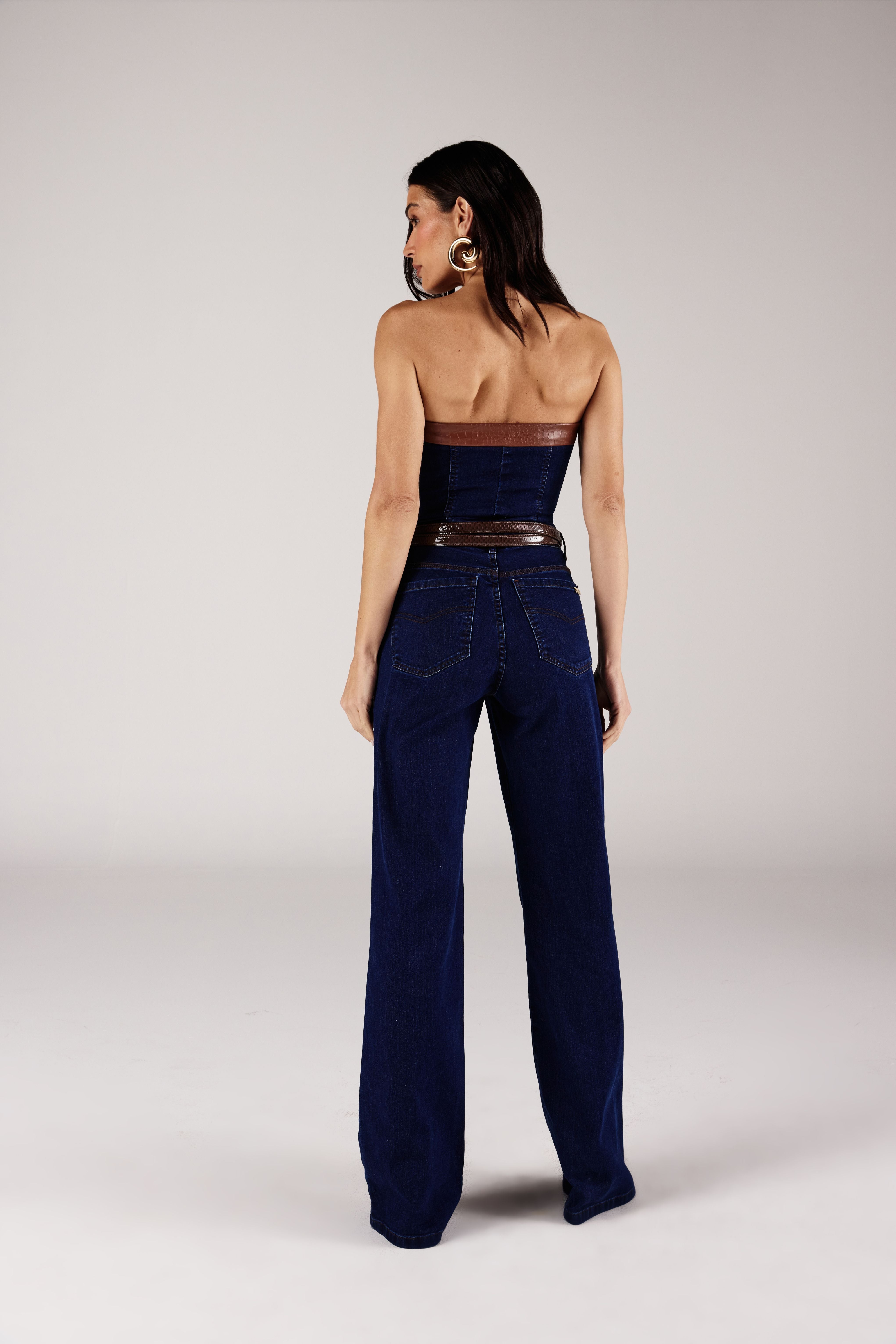 MACACÃO  FEMININO CÓS COURO CROCO JEANS ONÇA PRETA