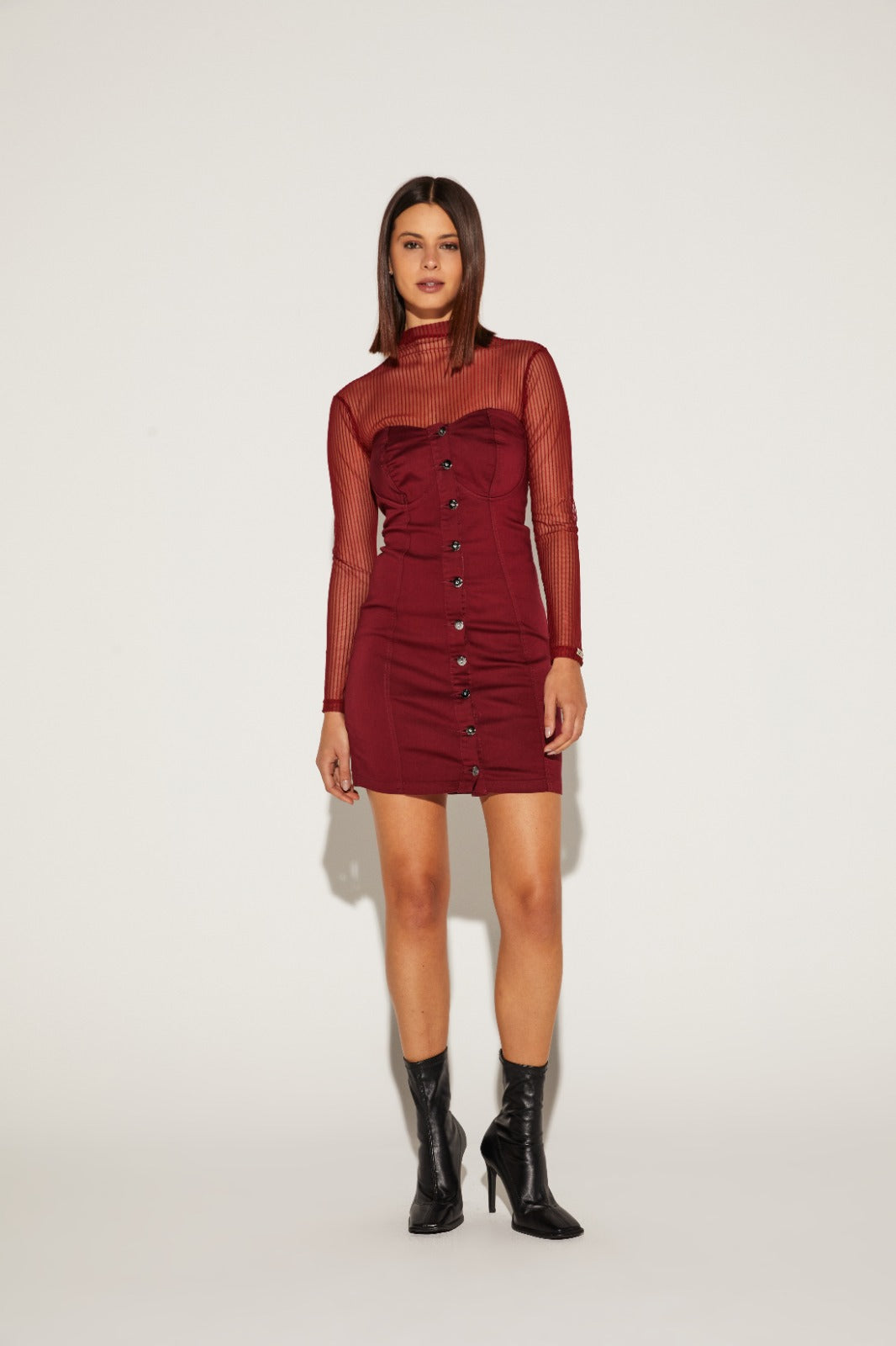 VESTIDO CURTO FEMININO TOMARA QUE CAIA JEANS ONCA PRETA